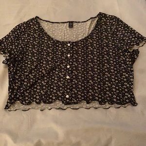 ⭐️5/$10⭐️Plus Size Floral crop top